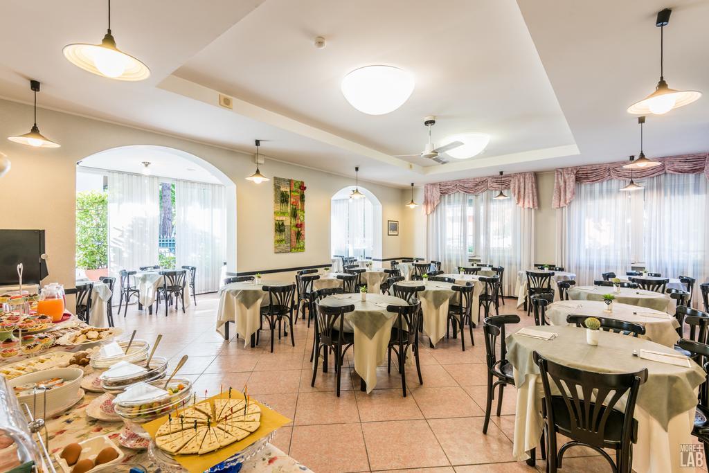 B&B Hotel Souvenir Cesenatico Exteriér fotografie